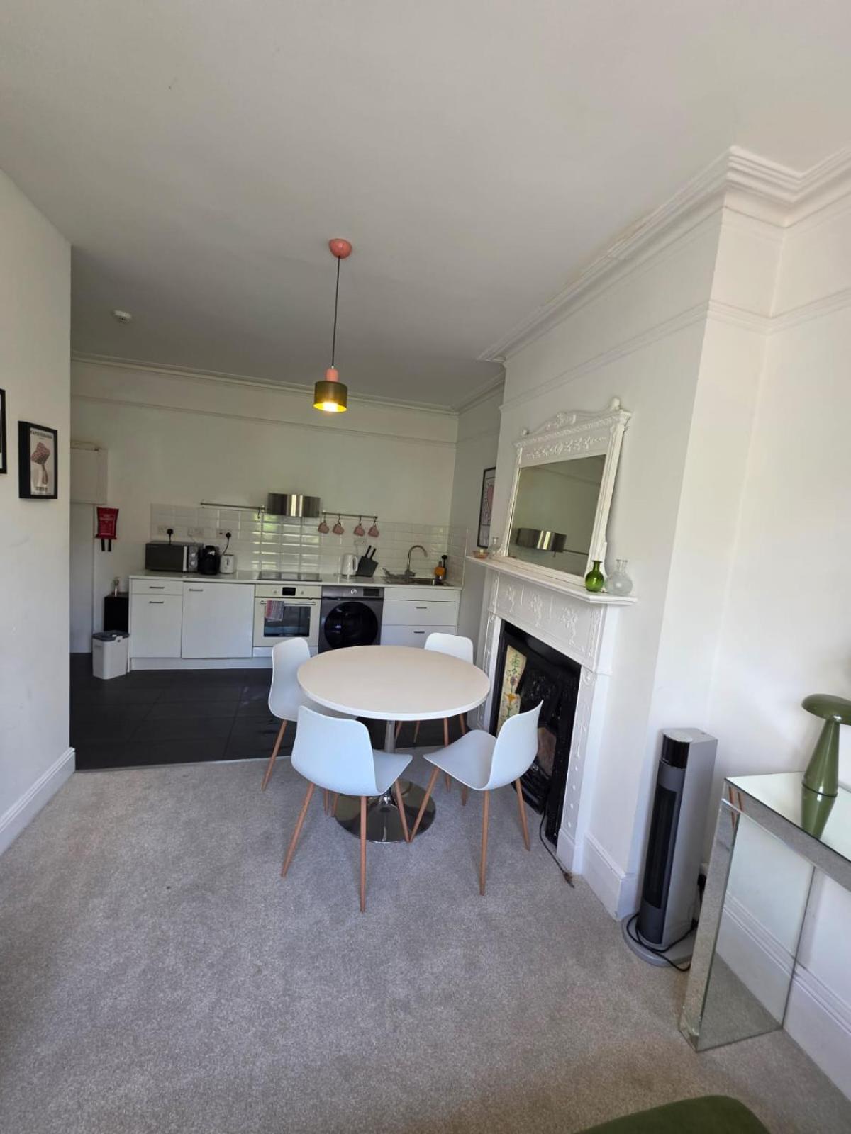 Belsize Park Boutique Accommodation London Bagian luar foto